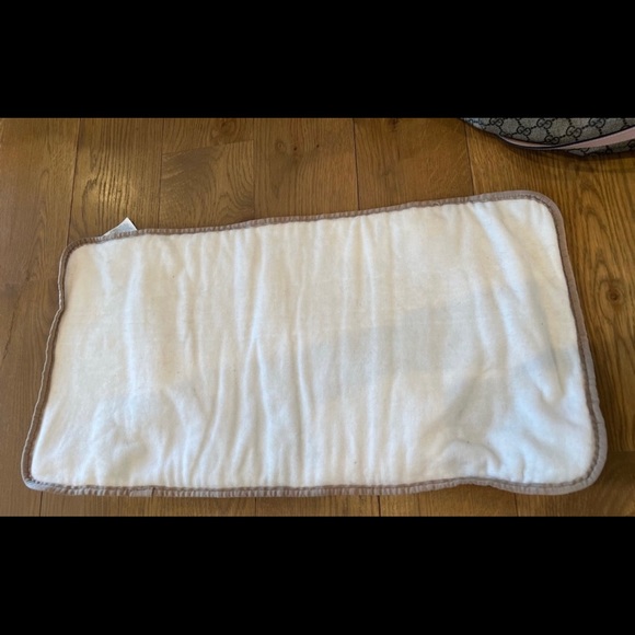 GUCCI RARE Monogram GG Supreme Diaper Tote Bag & Changing Mat - Picture 7 of 12